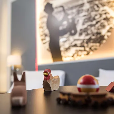 Kyriad Paris Ouen Hotel
