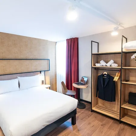 Отель Ibis Paris Nord Porte De Ouen 3*
