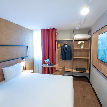 Ibis Paris Nord Porte De Ouen Отель