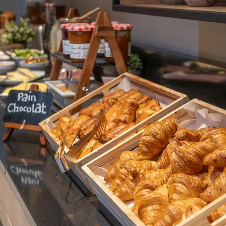 Hotel Ibis Paris Nord Porte De Ouen 3*