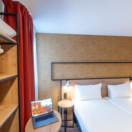 Ibis Paris Nord Porte De Ouen 3*